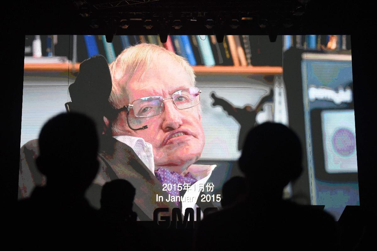 Stephen Hawking morreu na madrugada desta quarta-feira (14) | GREG BAKER/AFP