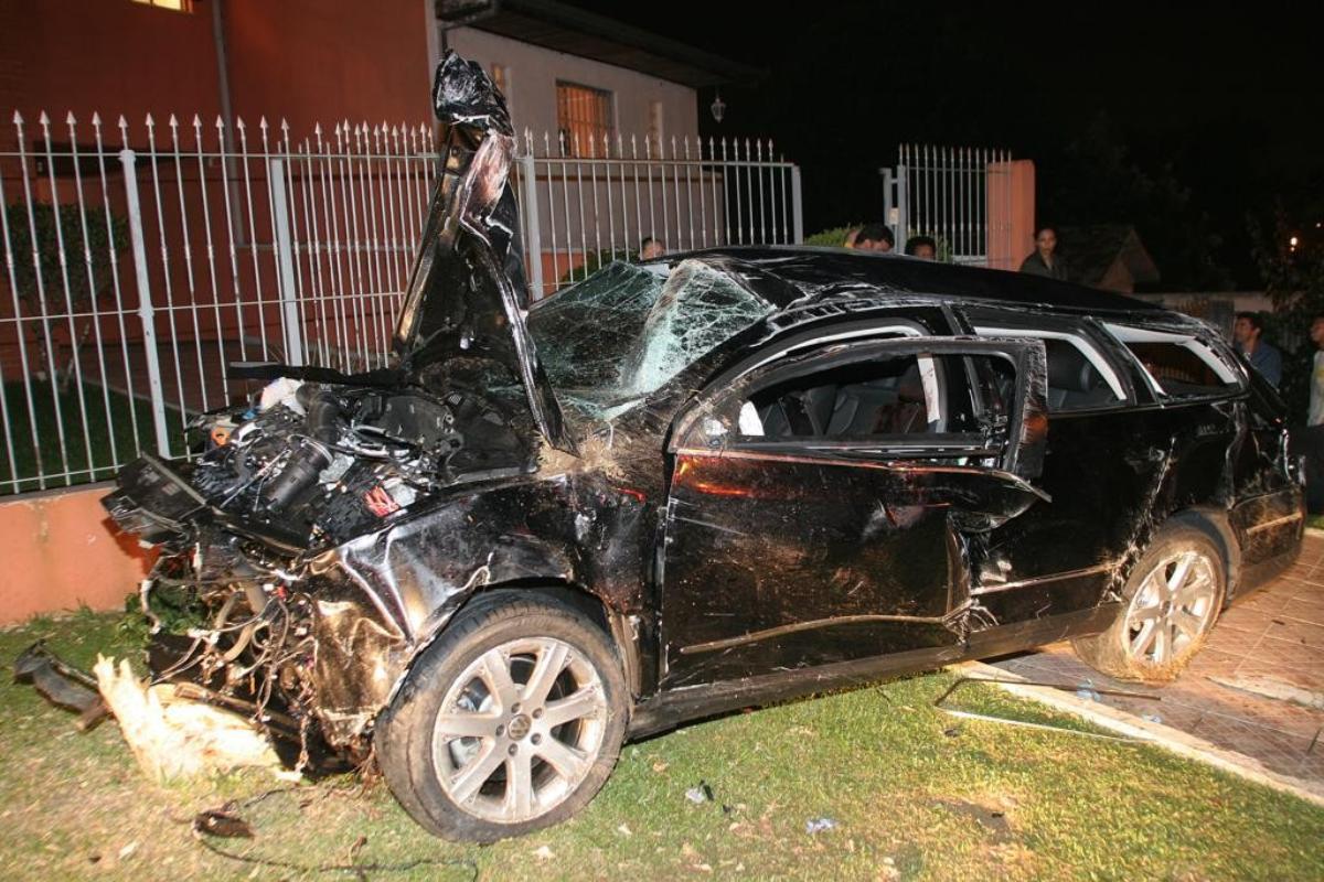 Passat em que estava Carli Filho. Discussão sobre crimes de trânsito vai mudar a partir de abril | Átila Alberti/Tribuna do Paraná/Arquivo