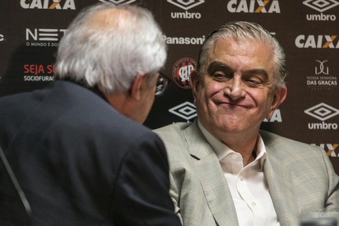 Luiz Sallim Emed e Mario Celso Petraglia: Furacão na Rússia. | Marcelo Andrade/Gazeta do Povo