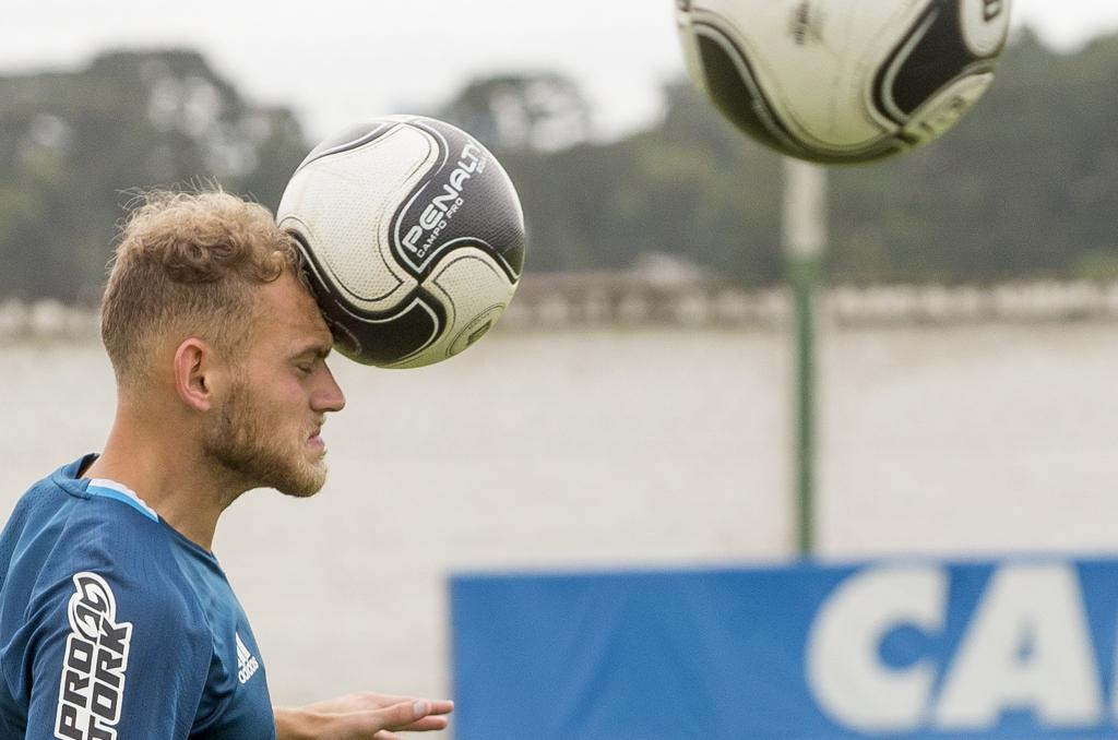 Julio Rusch é um dos destaques do Coxa na temporada 2018. | Hugo Harada/Gazeta do Povo