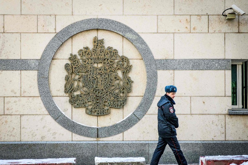 O terrível e recorrente histórico dos assassinatos de dissidentes russos ao redor do mundo Os emigrantes russos no Reino Unido parecem particularmente vulneráveis a possíveis ataques da inteligência russa | MLADEN ANTONOVAFP