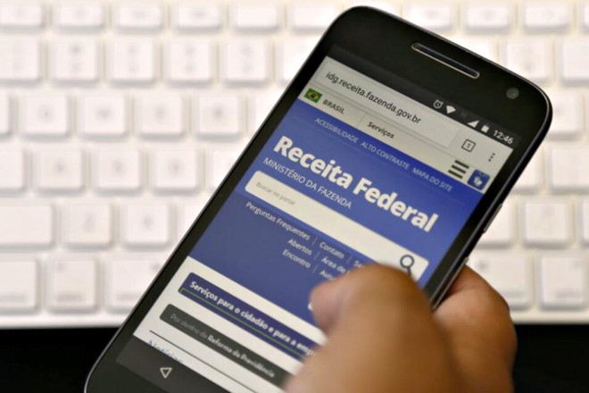 Um lembrete: as novas informações pedidas acerca do imóvel ainda não são obrigatórias, ou seja, não impedem o protocolo da declaração. | Jonathan Campos
Gazeta do Povo