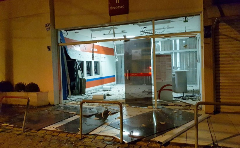 | Colaboração/Rede News