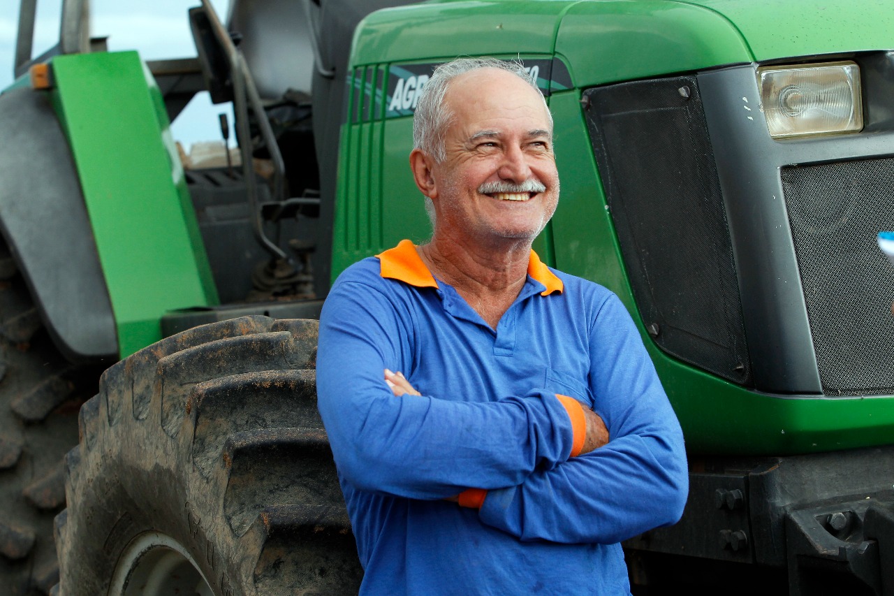 O produtor ‘paulista do Tocantins’, Claudevino Marques Pinheiro: ele se adaptou às particularidades do Cerrado. | Daniel Caron /Gazeta do Povo
