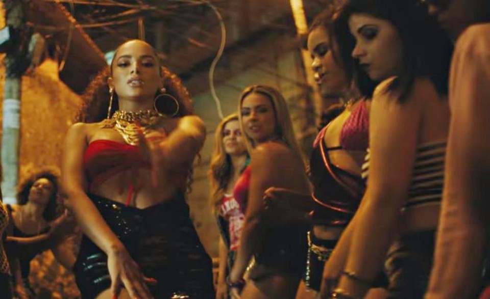 Letras de funk: empoderamento ou degradação da mulher? A funkeira Anitta no clipe “Vai Malandra”: empoderamento? | Reprodução/YouTube