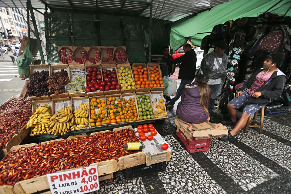 A criminalização do comércio ambulante | Albari Rosa/Gazeta do Povo