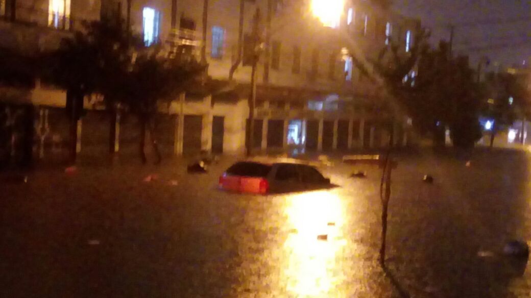 O bairro Rebouças também foi fortemente afetado pela chuva | Marcos Xavier/Gazeta do Povo