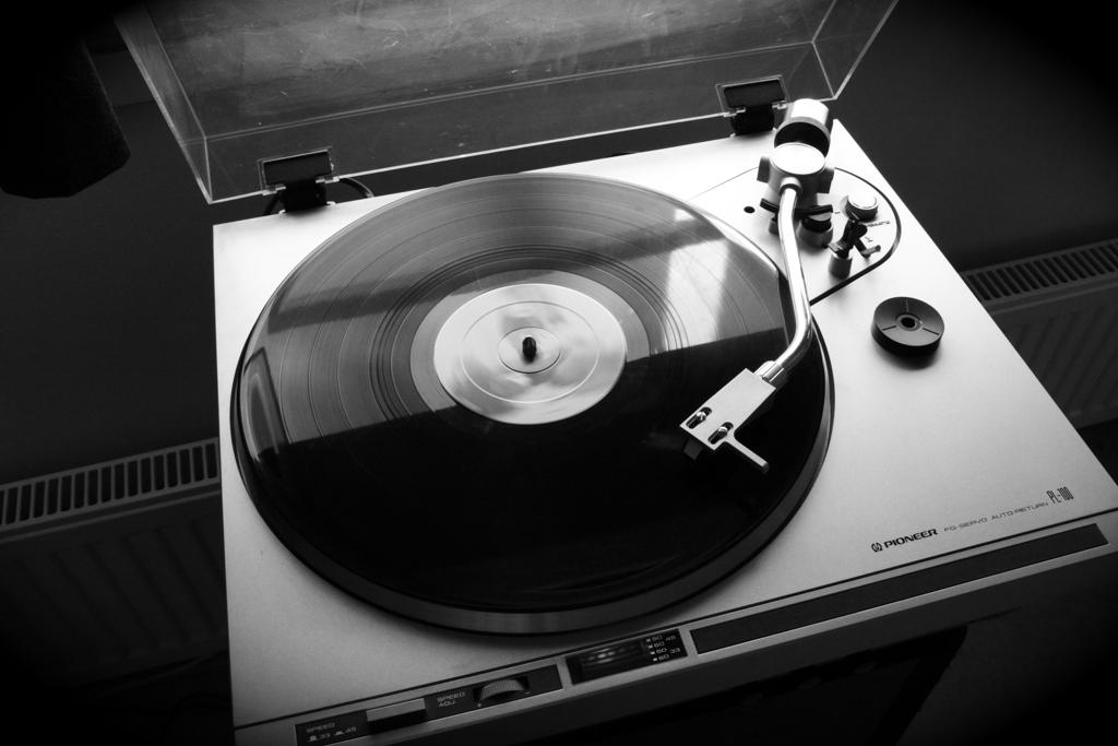 Vinil cresceu em 2017. | Ville Säävuori/Flickr