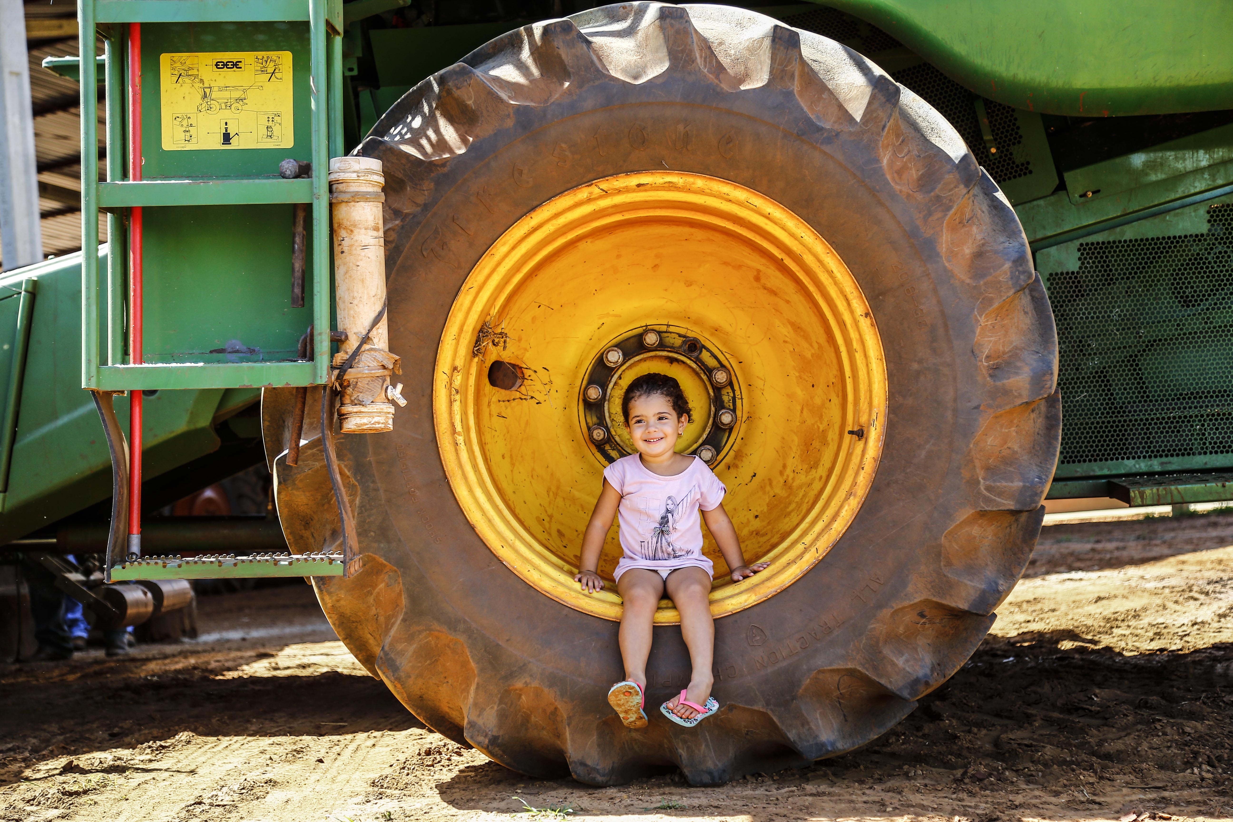 John Deere trabalha para que a internet chegue a regiões remotas. Meta é  fazer máquinas se conectarem com novas tecnologias desenvolvidas por empresas e startups | Jonathan Campos/Gazeta do Povo
