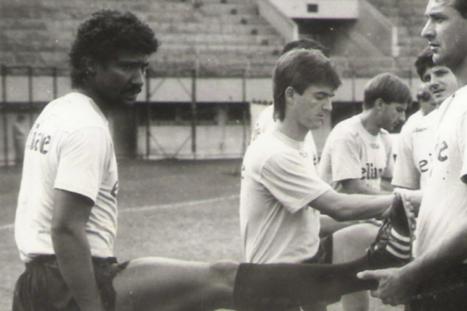 Soares durante treinamento no Criciúma na década de 1980. | Ulisses JobDivulgação