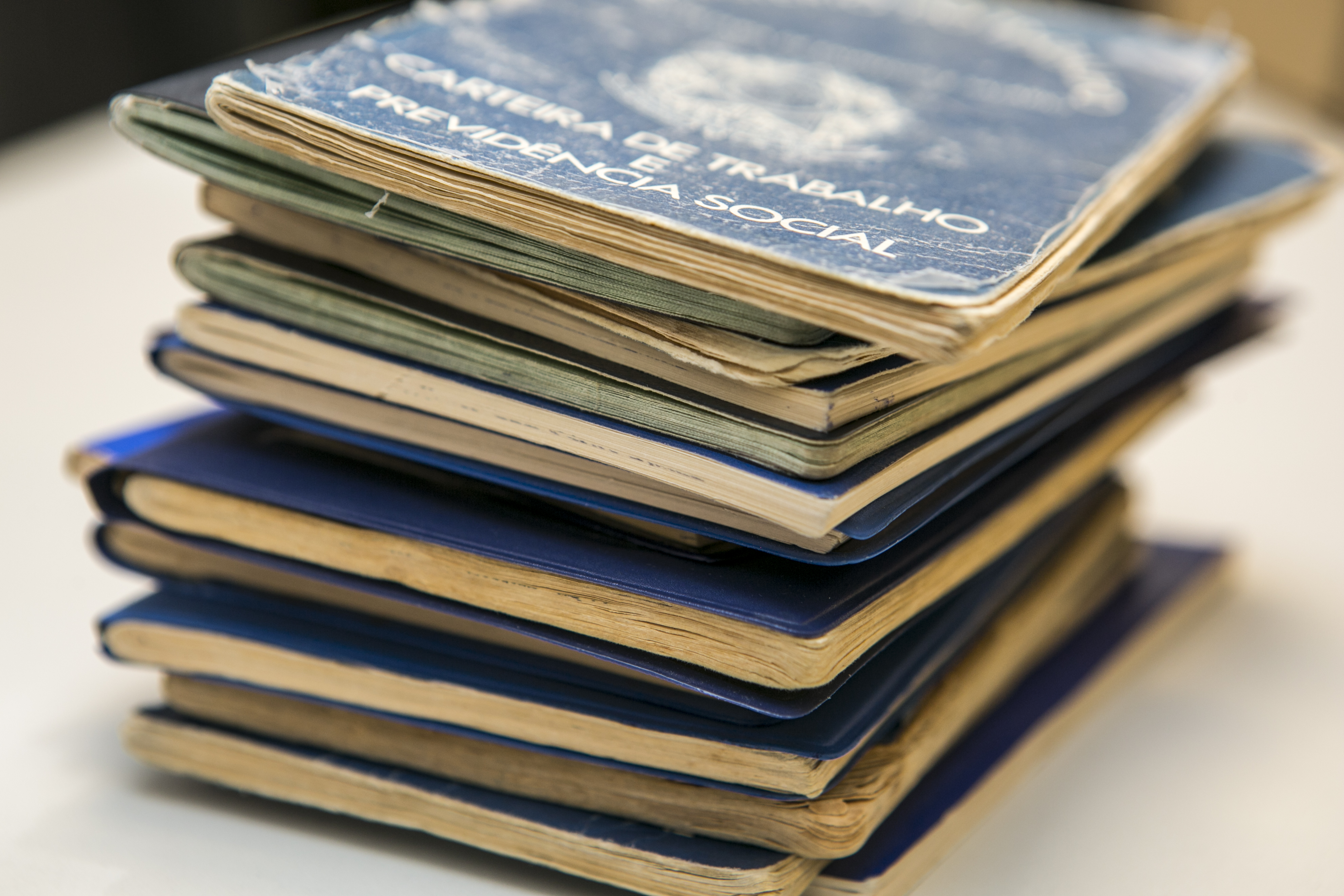 União, BB e Caixa devem dar ampla publicidade à decisão da Justiça de permitir o saque do abono dos últimos cinco anos. | Marcelo Andrade/Gazeta do Povo