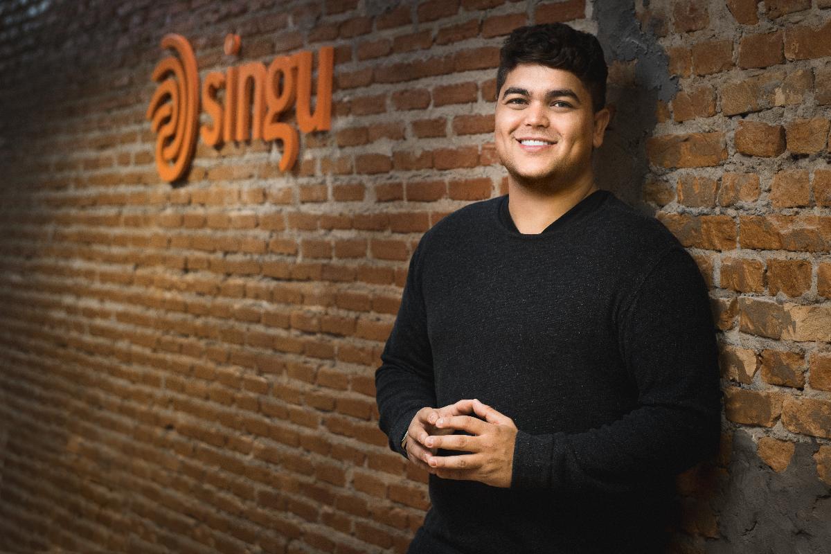 Tallis Gomes fundou a Easy Taxi e foi considerado o jovem mais inovador do mundo, pelo MIT | Divulgação
Singu