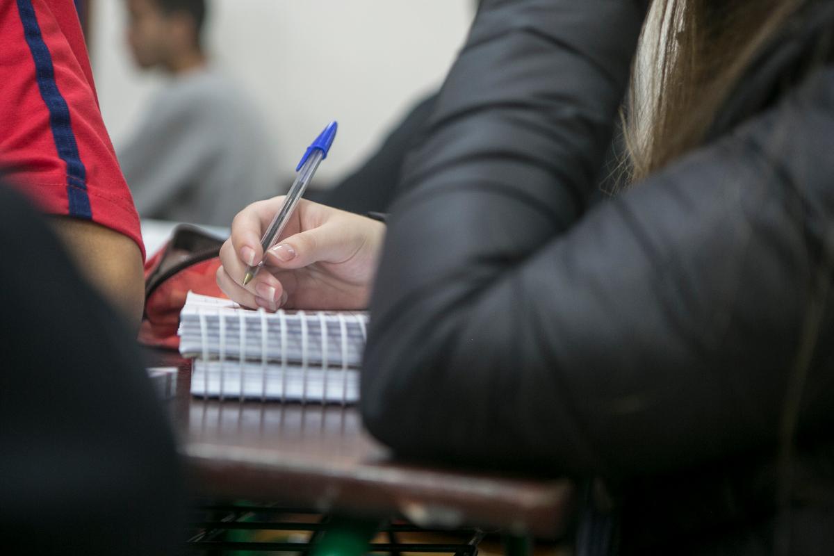 Educadores não remunerados deverão trabalhar juntamente com os professores alfabetizadores. | Marcelo AndradeGazeta do Povo