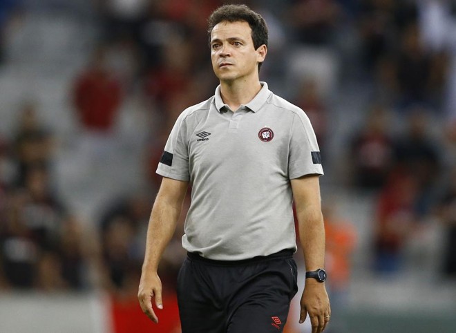 Para o técnico Fernando Diniz, empate do Atlético sem gols com o Bahia na Fonte Nova foi justo. | Jonathan Campos/Gazeta do Povo