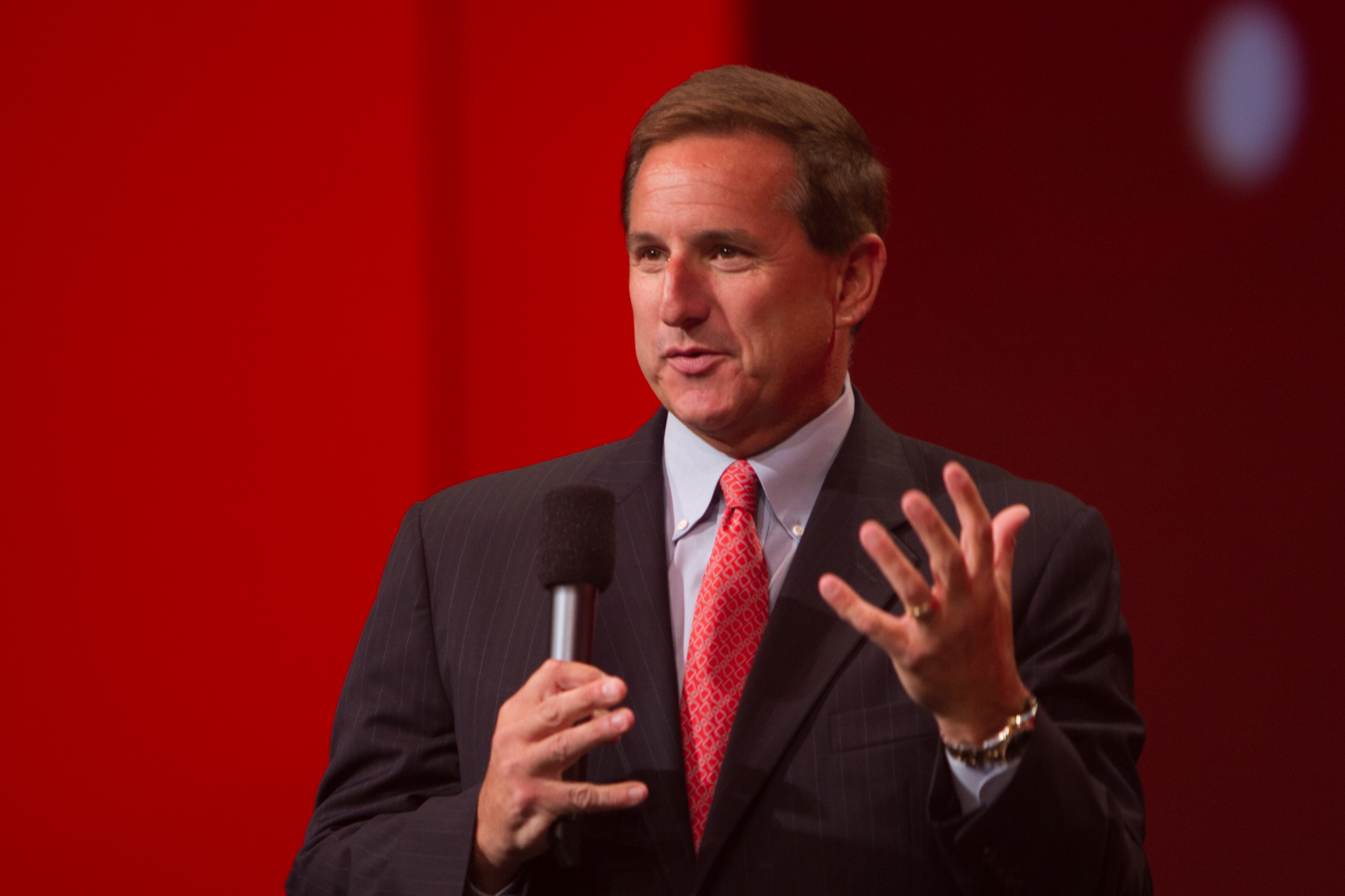 Mark Hurd, CEO da Oracle, é um dos executivos da lista. | Cortesia Hartmann Studios/Wikipedia