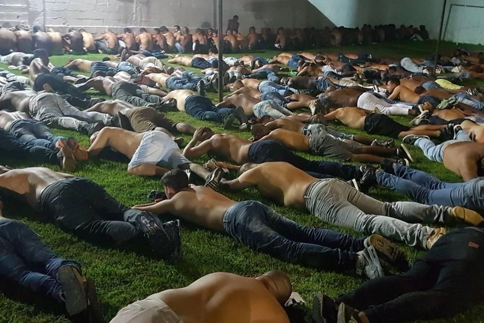 Três integrantes das Forças Armadas foram presos em ação contra milícia no Rio Milicianos presos em operação da Polícia Civil do Rio de Janeiro. | Polícia Civil/Divulgação