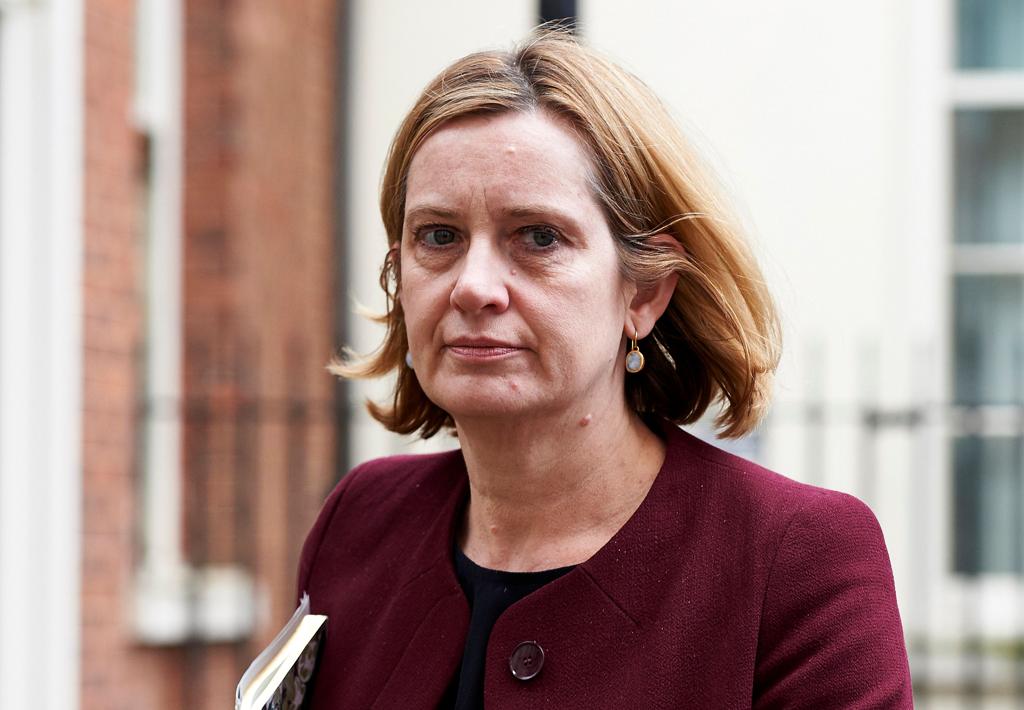 A agora ex-ministra do Interior do Reino Unido, Amber Rudd | NIKLAS HALLE'N/AFP