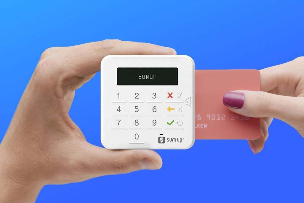 Maquininha da SumUp, uma das rivais do PagSeguro.