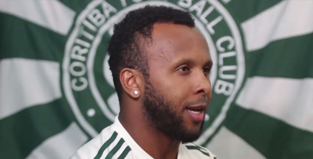 Chiquinho tenta ajustar o meio-campo do Coritiba. | /Reprodução Coritiba