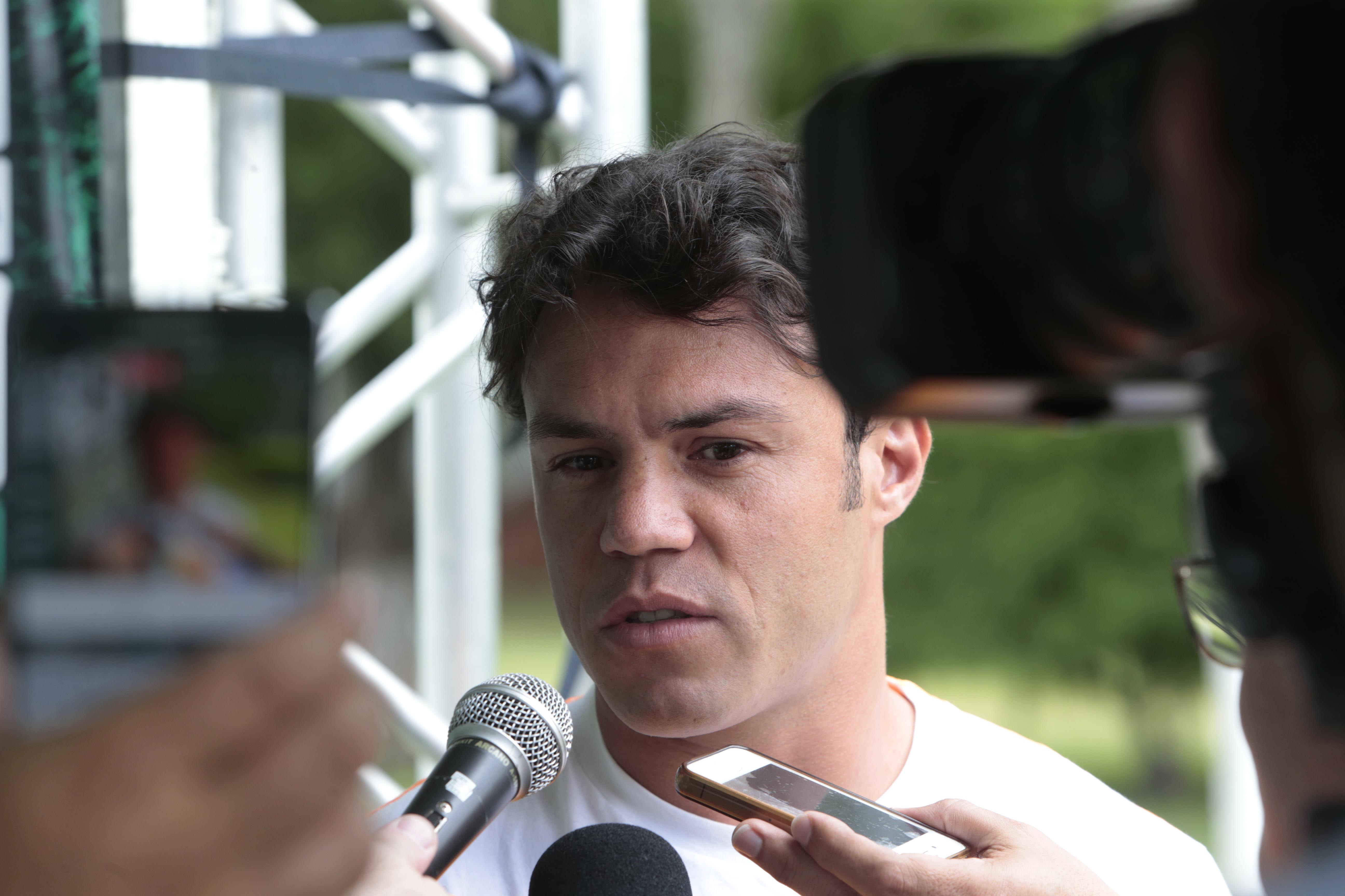 Kleber Gladiador a caminho do Fluminense. | Albari Rosa/Gazeta do Povo