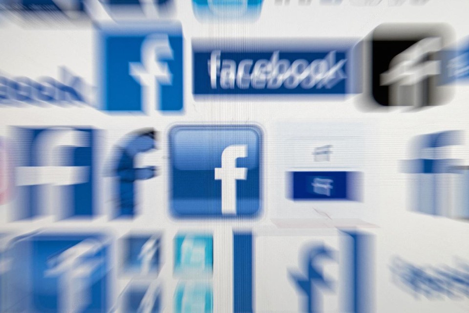 Além de começar a avisar os usuários afetados sobre o problema, o Facebook começará a realizar mudanças na rede social | OLI SCARFF/AFP