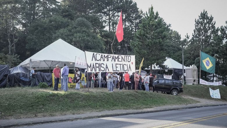 Acampamento pró-Lula em Curitiba foi alvo de tiros: uma das feridas no atentado diz que já houve ameaças de morte no local | Gibran Mendes/PT / Divulgação