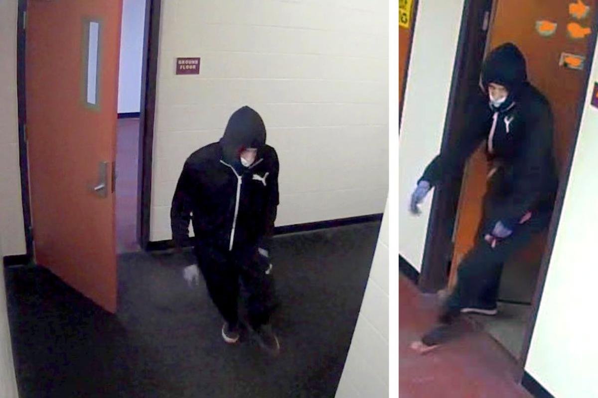 Imagens do circuito interno divulgadas pela universidade mostram o supeito | Divulgação