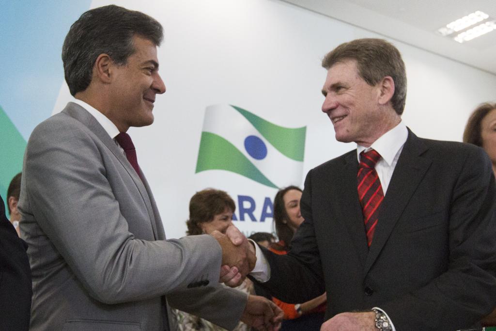 Richa e Eduardo Sciarra: investigação por suposto caixa 2 da JBS na reeleição do tucano, em 2014. | Brunno Covello / Gazeta do Povo