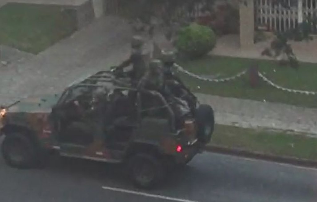 Tropa do Exército que saiu do quartel do Bacacheri na tarde de sábado. | Reprodução/