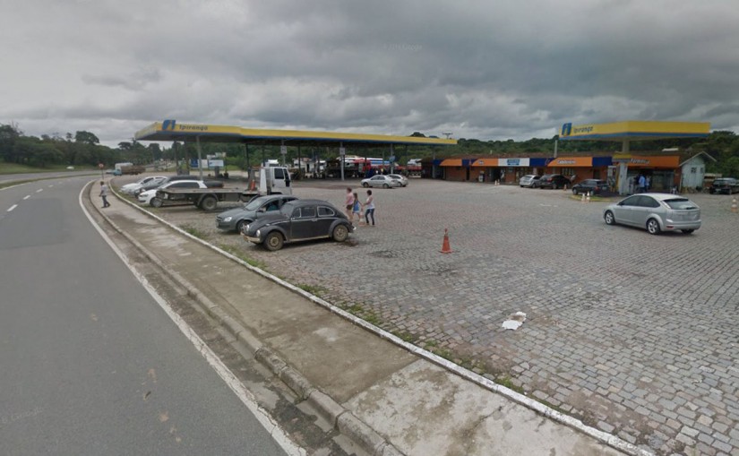 Confusão foi em um posto de combustíveis na BR-376 em São José dos Pinhais. | Reproduão Google Maps/