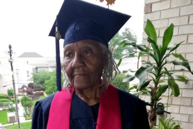 Ella Washington abandonou a escola na sexta série para ajudar a família. Logo se mudou para a capital americana, onde trabalhou para sustentar os doze filhos até se aposentar aos 83 anos. | Liberty University.