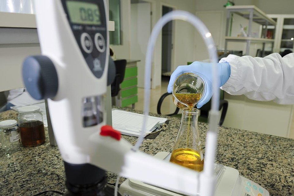 Desde março, o diesel comum recebe 10% de biodiesel. | Arquivo Gazeta do Povo/Gazeta do Povo