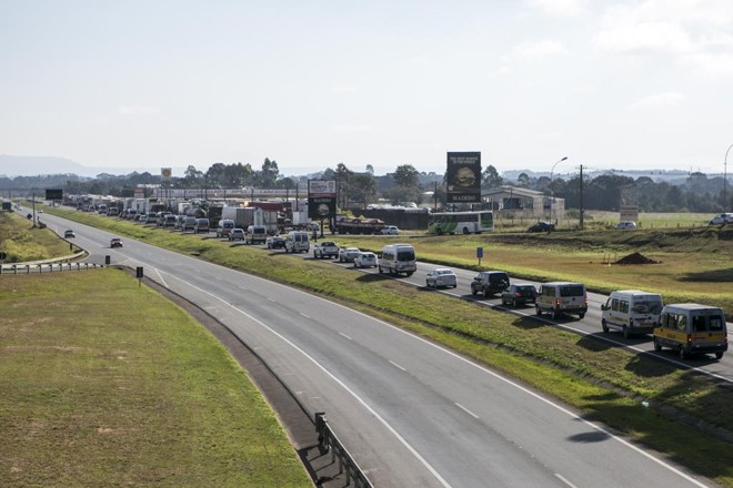 Fila de caminhoneiros nos últimos dias. | Marcelo Andrade/Gazeta do Povo
