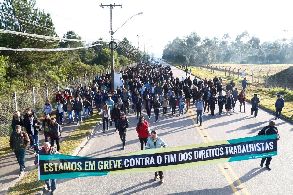 Autorizar contribuição sindical por assembleia: interpretação da lei ou “jeitinho” dos sindicatos? | Aniele NascimentoGazeta do Povo