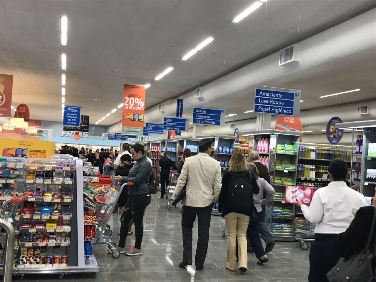 O supermercado abriu suas portas às 8h desta quarta-feira (16) e as promoções de inauguração seguem até dia 22 | Divulgação/Angeloni