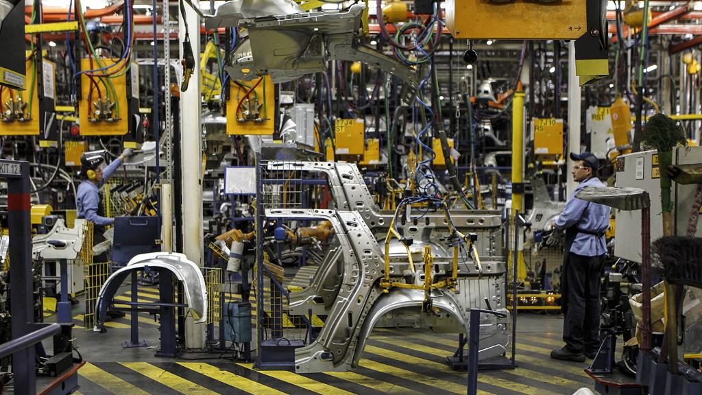 Funcionários da Renault suspenderam as atividades nesta quinta-feira (24) devido à falta de peças por causa greve dos caminhoneiros | Jonathan Campos/Gazeta do Povo