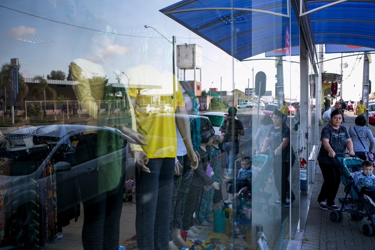 Em Campo Largo, o atual terminal urbano, inaugurado em 2011, impulsionou a instalação de vários empreendimentos na região. | Marcelo AndradeGazeta do Povo