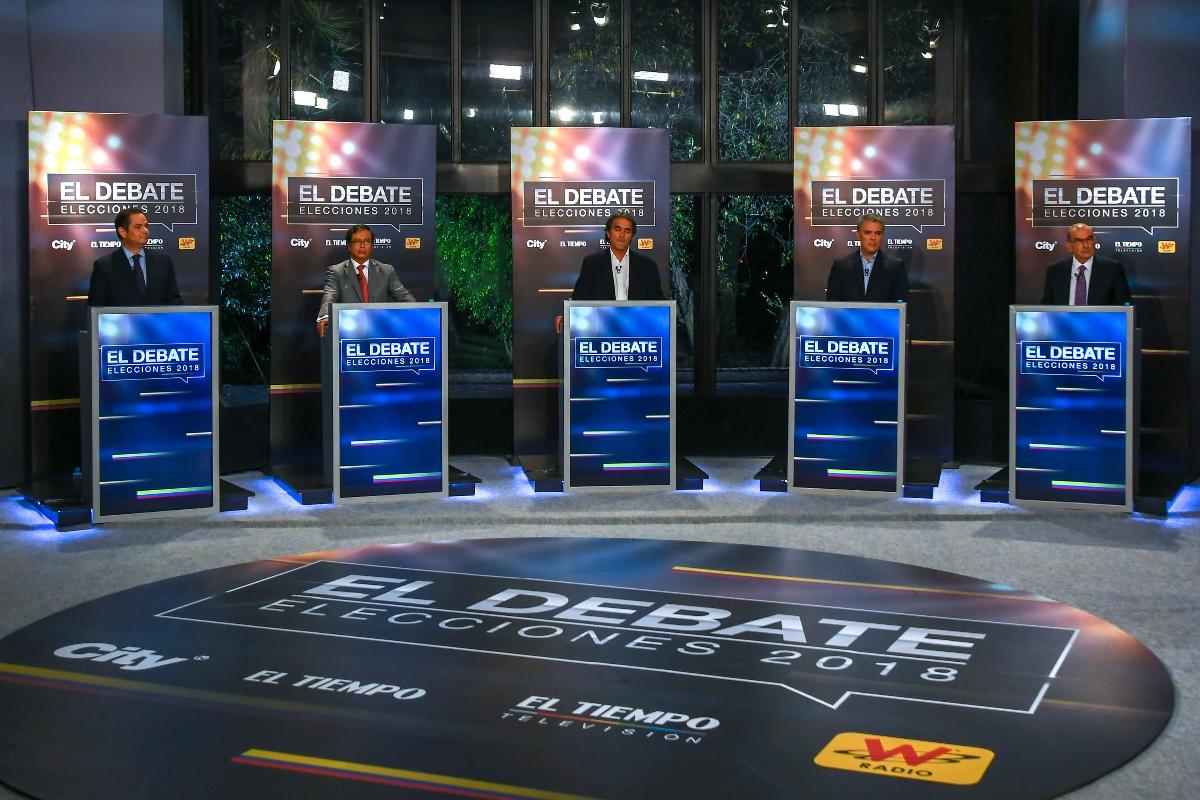 Candidatos à presidência da Colômbia participam do último debate, em Bogotá | LUIS ACOSTA/AFP