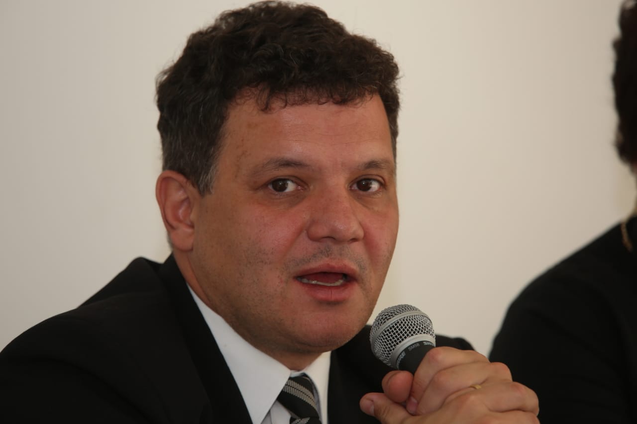 Delegado Gastão Schefer Neto, que é morador do Santa Cândida e se envolveu em confusão com manifstantes pró-Lula. | Átila Alberti/Tribuna do Paraná