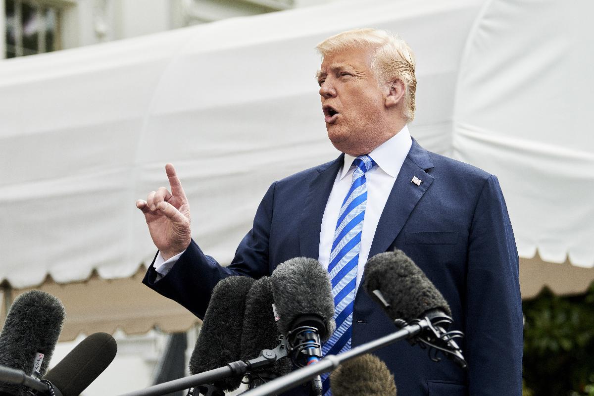 Retórica unilateralista e protecionista domina a agenda do presidente norte-americano Donald Trump na esfera internacional | T.J. Kirkpatrick/Bloomberg