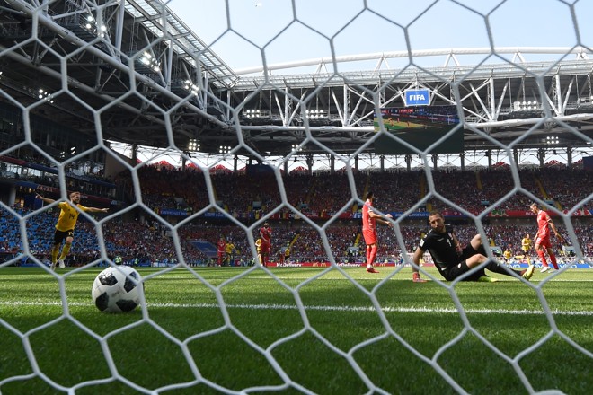 | PATRIK STOLLARZ/AFP