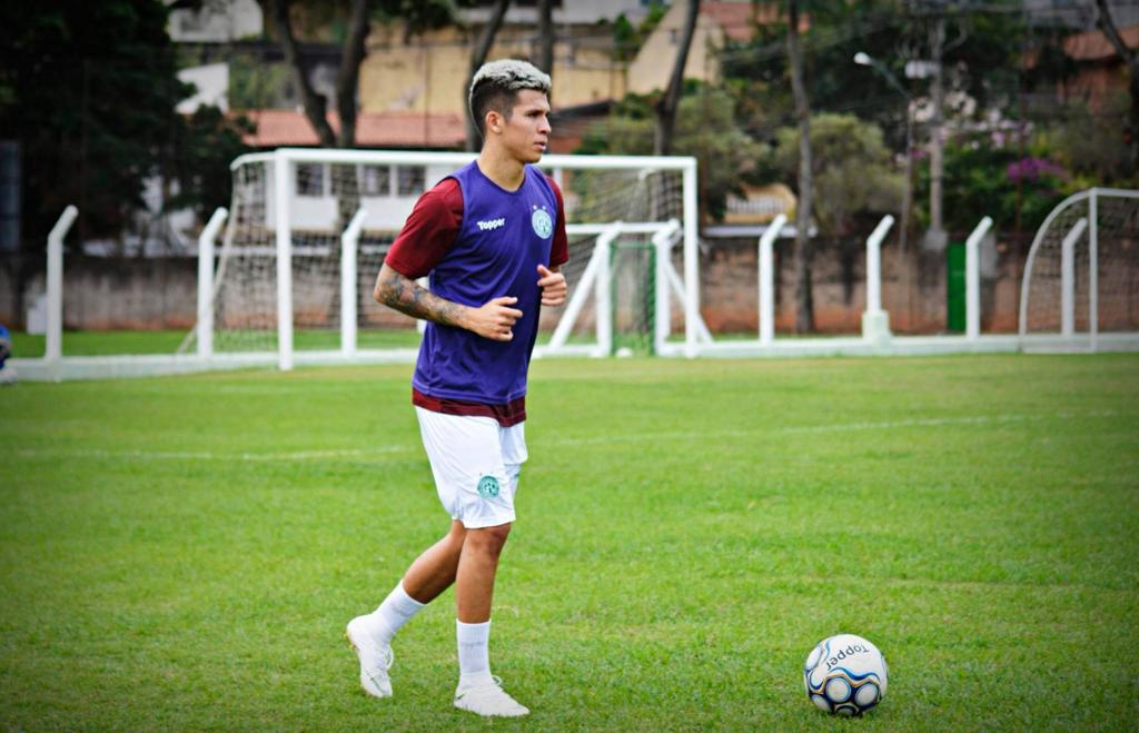 O meia Bruno Nazário rejeitou proposta do Parana no início da temporada e pode desembarcar na Arena da Baixada. | Facebook/Guarani