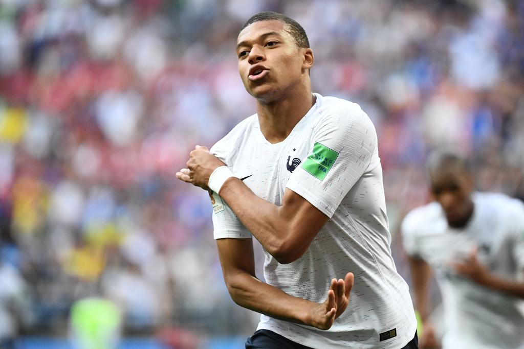 Mbappé é uma das jovens estrelas do time da França na Copa do Mundo 2018 | FRANCK FIFE/AFP