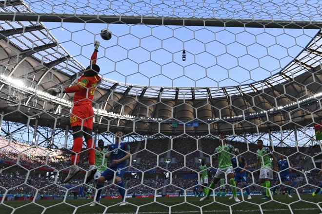 | MARK RALSTON/AFP