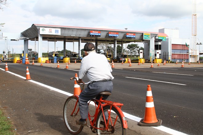 Negociações do governo com as concessionárias elevaram as tarifas de pedágio no Paraná. | Roberto Custódio
/Arquivo Jornal de Londrina
