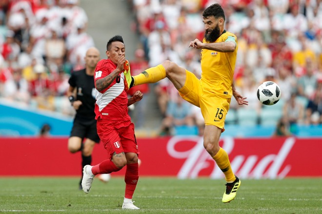  | ADRIAN DENNIS/AFP