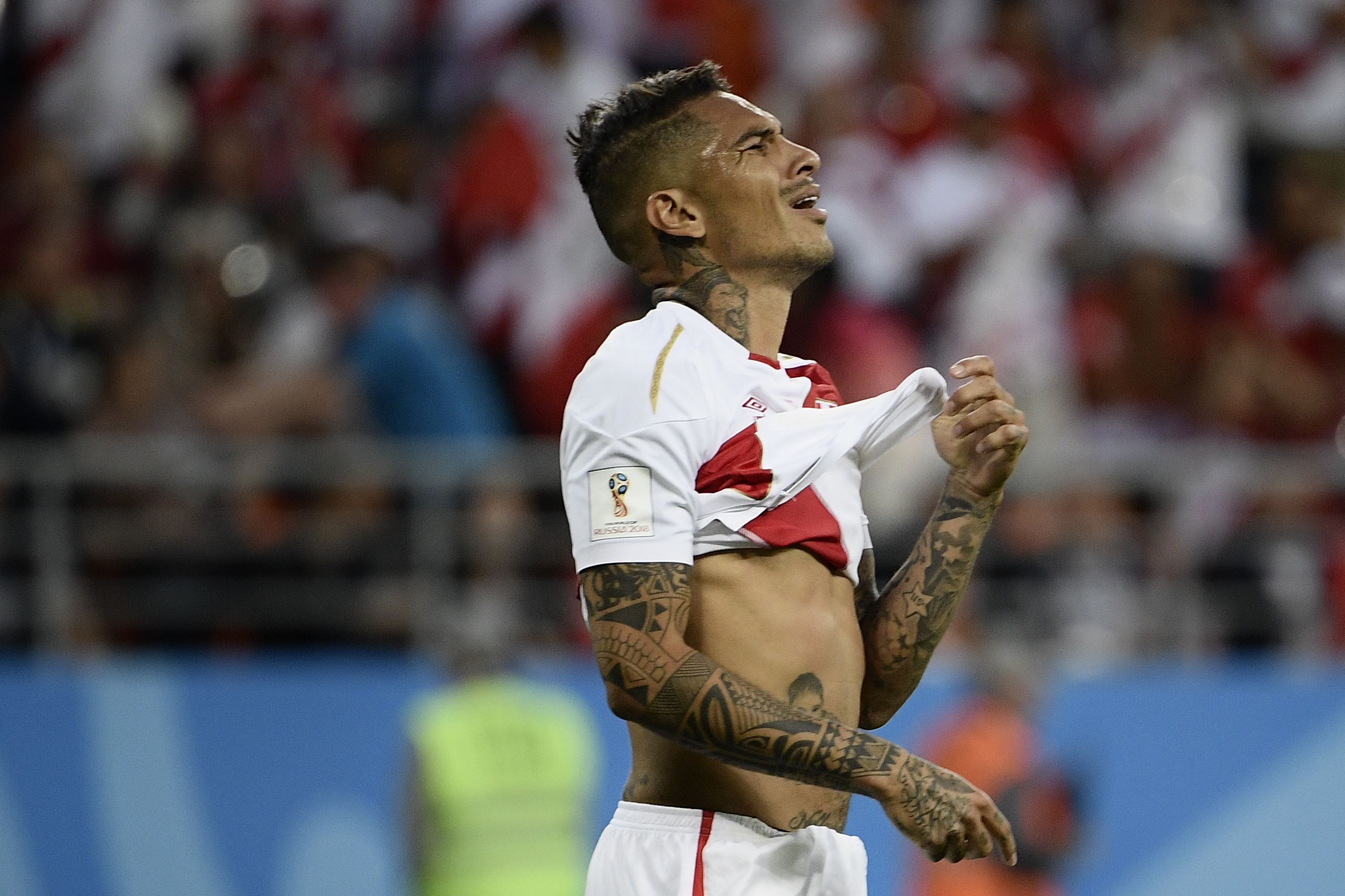 Guerrero entrou no segundo tempo e quase marcou um golaço | FILIPPO MONTEFORTE/AFP