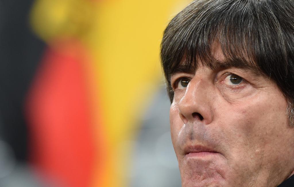 Löw prevê Alemanha caçada na Rússia | CHRISTOF STACHE/AFP