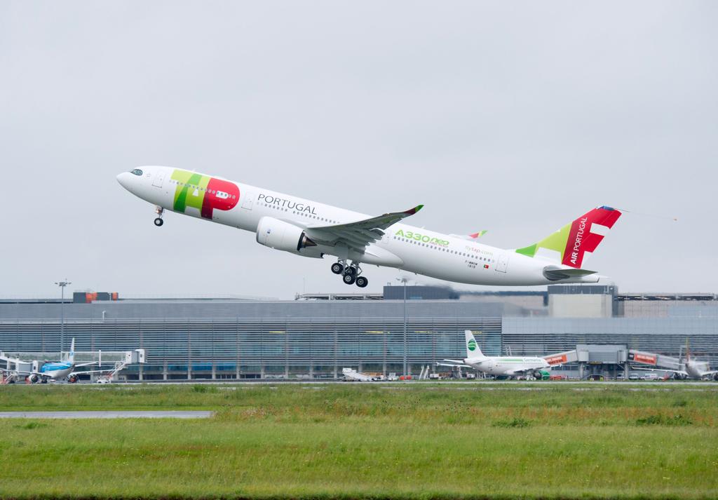 O A330-900 neo da TAP decola. | Airbus/Divulgação