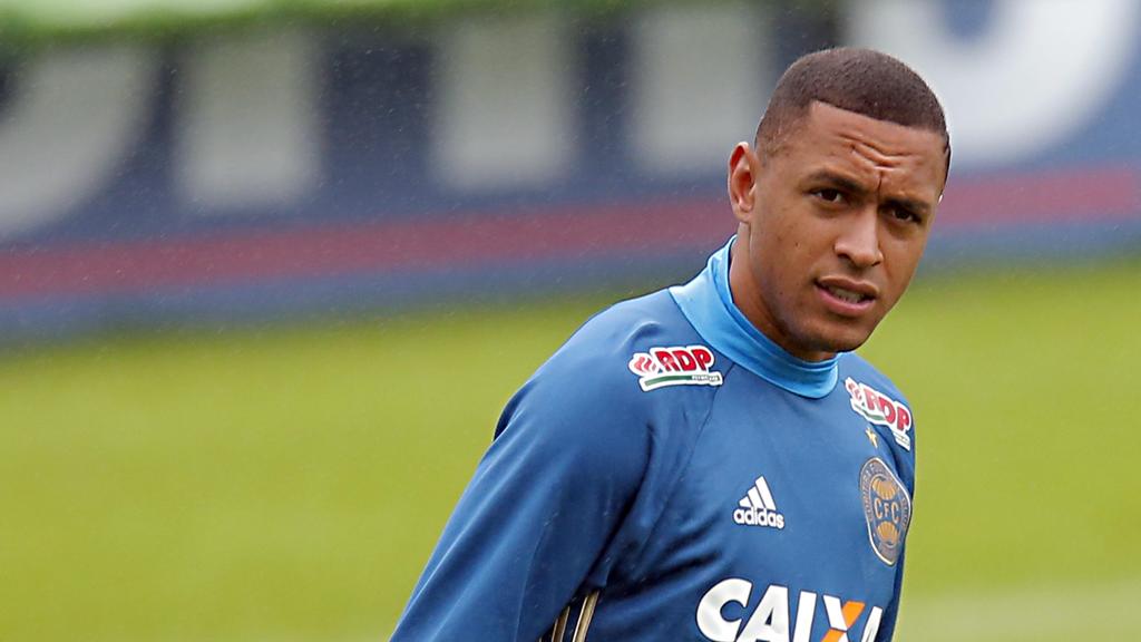 Leandro Silva acredita que o Coxa possa brigar pela liderança | Albari Rosa/Gazeta do Povo